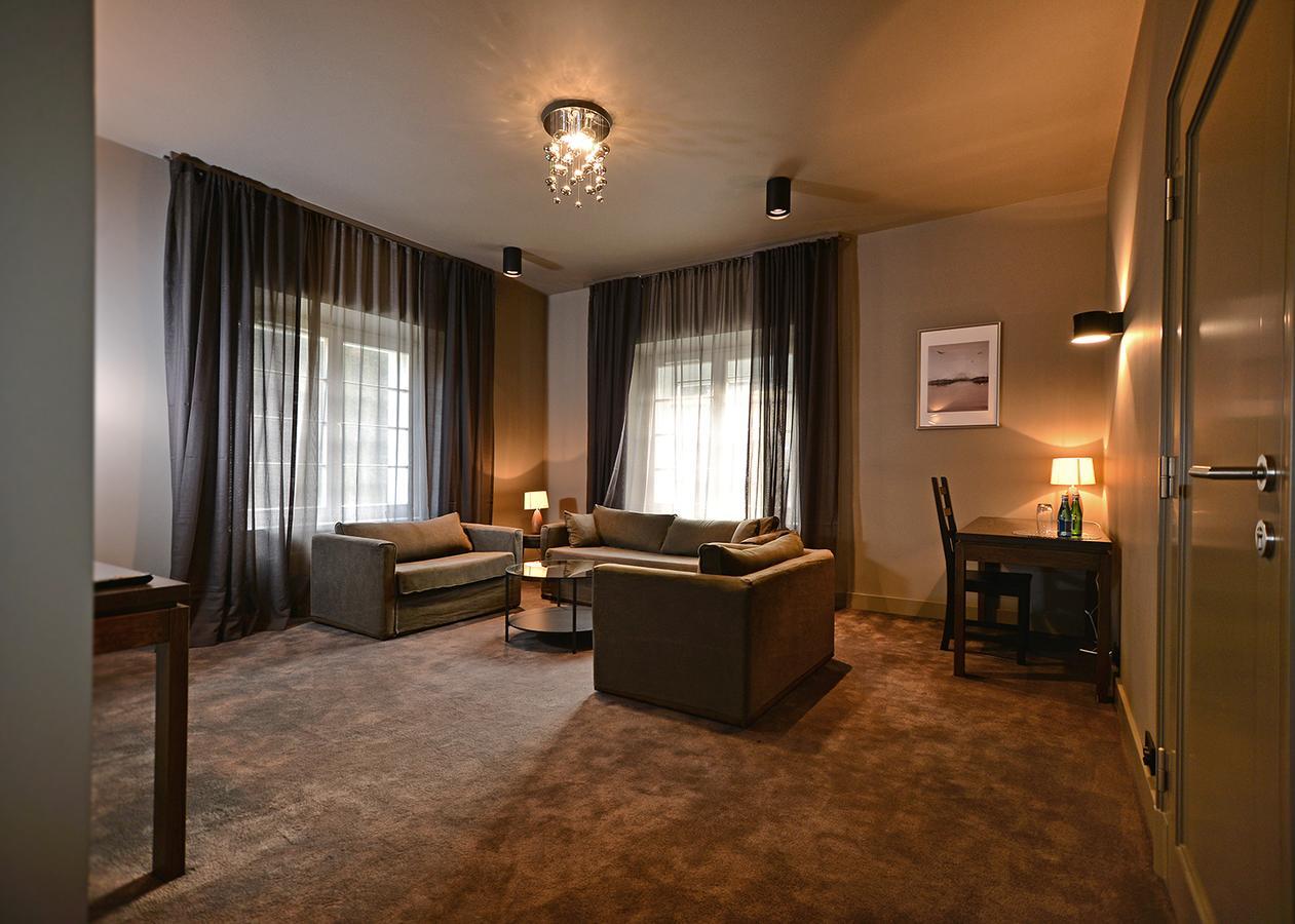 Hotel Biala Sala Szczawno-Zdroj Exterior foto